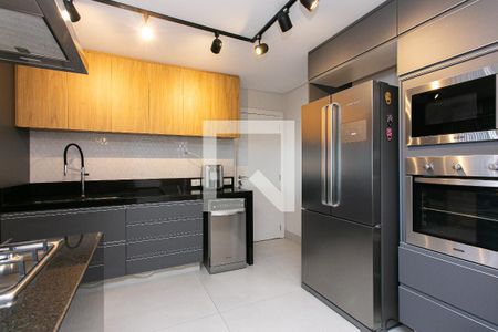 Apartamento à venda com 123m², 3 quartos e 2 vagas Apartamento à venda com 123m², 3 quartos e 2 vagasCozinha