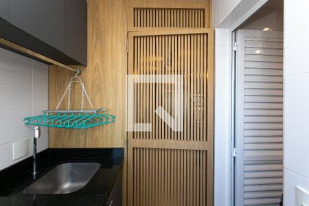 Apartamento à venda com 123m², 3 quartos e 2 vagas Apartamento à venda com 123m², 3 quartos e 2 vagasÁrea de Serviço