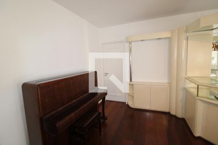 Detalhe Sala de apartamento para alugar com 4 quartos, 150m² em Vila Andrade, São Paulo