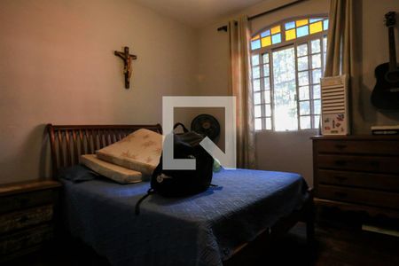 Quarto 1 de apartamento para alugar com 3 quartos, 110m² em Cruzeiro, Belo Horizonte