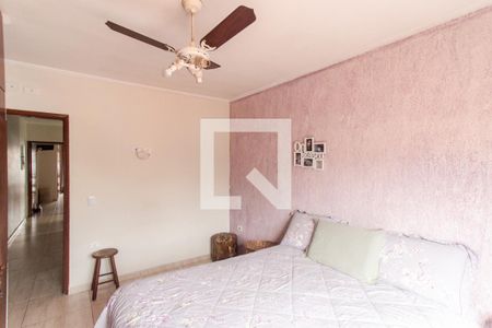 Casa à venda com 280m², 3 quartos e 8 vagasQuarto 1  