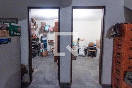 Casa à venda com 280m², 3 quartos e 8 vagasGaragem