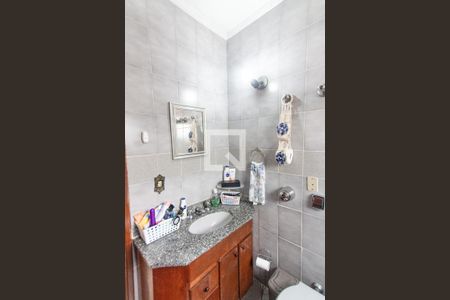 Casa à venda com 280m², 3 quartos e 8 vagasBanheiro da Suíte