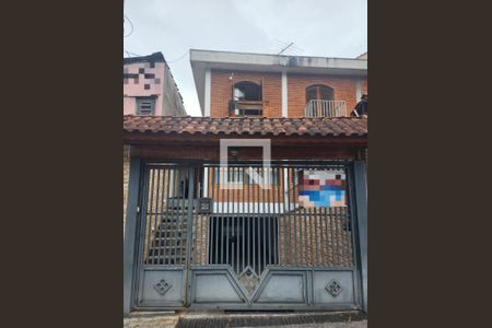 Casa à venda com 280m², 3 quartos e 8 vagasFachada