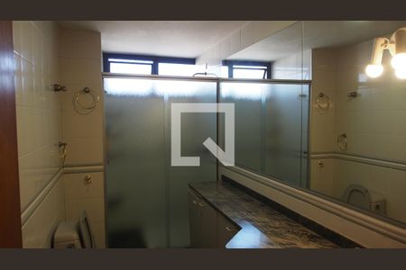 Apartamento à venda com 247m², 4 quartos e 3 vagasSacada