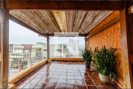 Casa à venda com 234m², 4 quartos e 2 vagasSacada da suíte