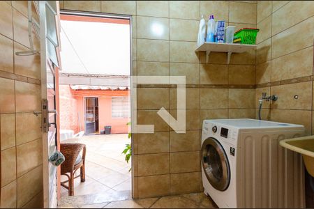 Casa à venda com 234m², 4 quartos e 2 vagasÁrea de Serviço