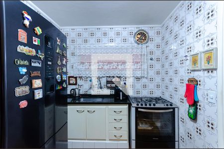 Casa à venda com 234m², 4 quartos e 2 vagasCozinha