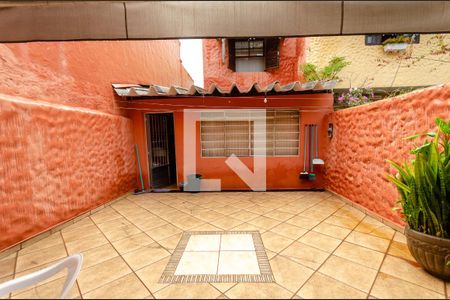 Casa à venda com 234m², 4 quartos e 2 vagasQuintal