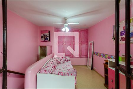 Casa à venda com 234m², 4 quartos e 2 vagasQuarto 1