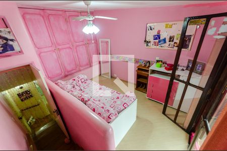 Casa à venda com 234m², 4 quartos e 2 vagasQuarto 1