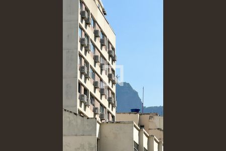 Vista Sala de apartamento à venda com 2 quartos, 100m² em Copacabana, Rio de Janeiro