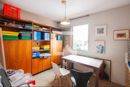 Quarto 1 de apartamento à venda com 2 quartos, 64m² em Vila Madalena, São Paulo