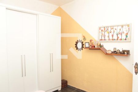 Casa à venda com 5 quartos, 360m² em Planalto, Belo Horizonte