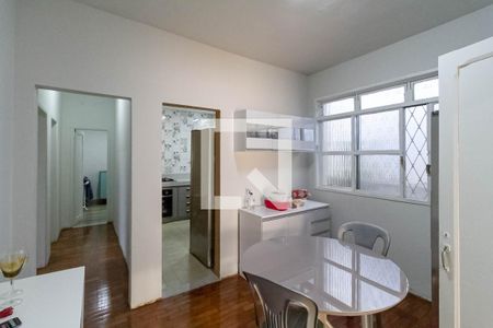 Casa à venda com 320m², 2 quartos e 1 vaga Casa à venda com 320m², 2 quartos e 1 vagaCopa