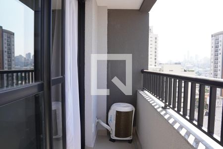Varanda de kitnet/studio para alugar com 1 quarto, 25m² em Pinheiros, São Paulo