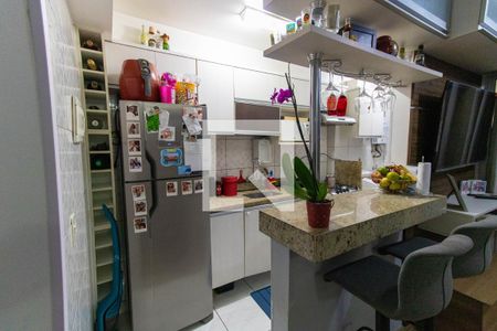 Apartamento à venda com 53m², 2 quartos e 1 vagaCozinha e Área de Serviço