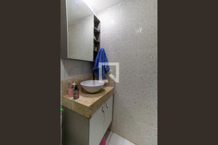 Apartamento à venda com 53m², 2 quartos e 1 vagaBanheiro 