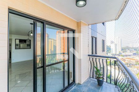 Varanda de apartamento para alugar com 4 quartos, 102m² em Alto da Boa Vista, São Paulo