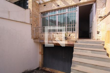 Casa à venda com 180m², 3 quartos e 4 vagasEntrada