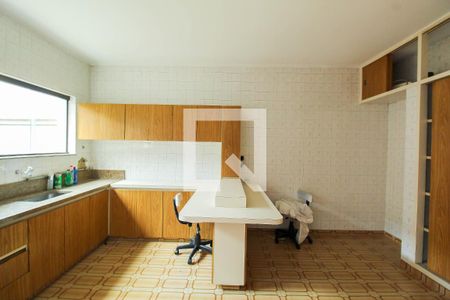 Casa à venda com 180m², 3 quartos e 4 vagasCozinha