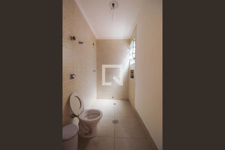 Casa à venda com 180m², 3 quartos e 4 vagasBanheiro