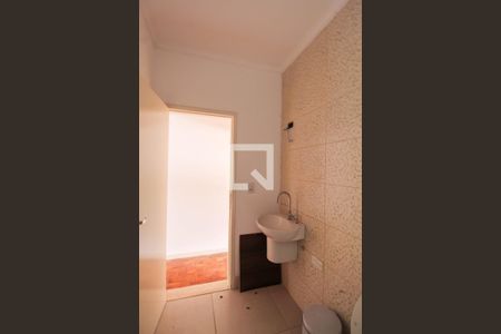 Casa à venda com 180m², 3 quartos e 4 vagasBanheiro