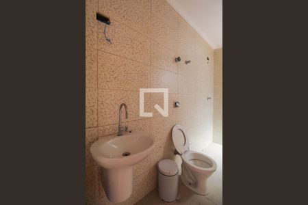 Casa à venda com 180m², 3 quartos e 4 vagasBanheiro