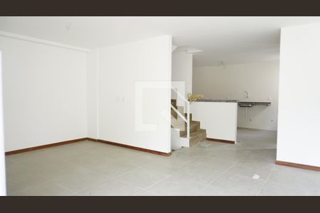 Sala de casa de condomínio à venda com 3 quartos, 220m² em Freguesia (jacarepaguá), Rio de Janeiro