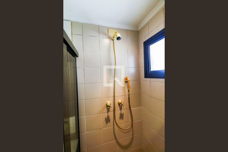 Apartamento para alugar com 259m², 5 quartos e 4 vagas Apartamento para alugar com 259m², 5 quartos e 4 vagasBanheiro da Suíte 1