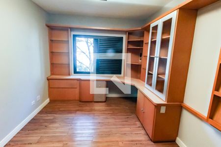 Apartamento para alugar com 259m², 5 quartos e 4 vagas Apartamento para alugar com 259m², 5 quartos e 4 vagasSuíte 3