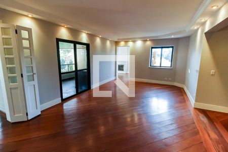 Sala 1 de apartamento para alugar com 5 quartos, 259m² em Jardim Vitoria Regia, São Paulo