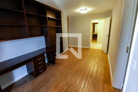 Apartamento para alugar com 259m², 5 quartos e 4 vagas Apartamento para alugar com 259m², 5 quartos e 4 vagasSala 5