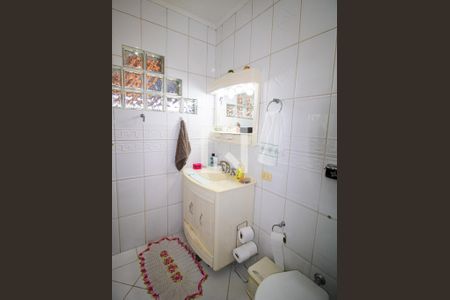 Casa à venda com 300m², 3 quartos e 3 vagasBanheiro da Suíte