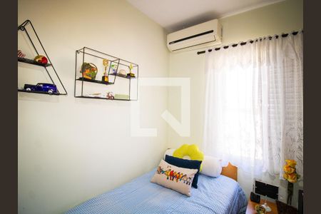 Casa à venda com 300m², 3 quartos e 3 vagasQuarto 2