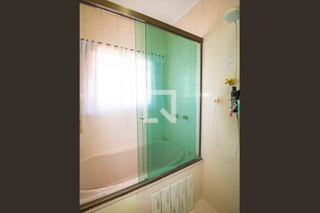 Casa à venda com 300m², 3 quartos e 3 vagasBanheiro 1