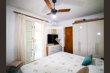 Casa à venda com 300m², 3 quartos e 3 vagasSuíte