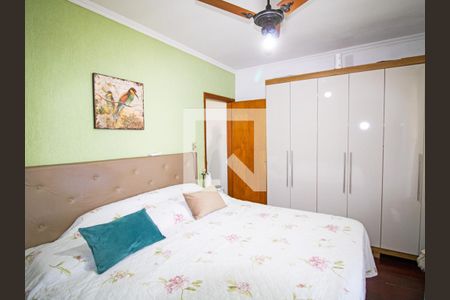 Casa à venda com 300m², 3 quartos e 3 vagasSuíte