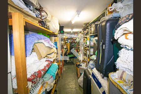 Casa à venda com 300m², 3 quartos e 3 vagasÁrea de Serviço