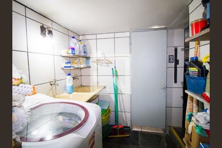 Casa à venda com 300m², 3 quartos e 3 vagasÁrea de Serviço