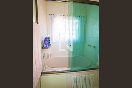 Casa à venda com 300m², 3 quartos e 3 vagasBanheiro 1