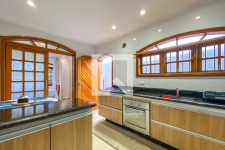 Casa à venda com 290m², 3 quartos e 3 vagasCozinha