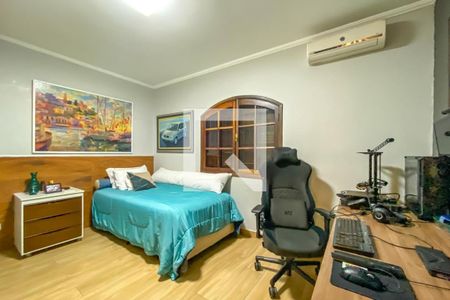 Casa à venda com 290m², 3 quartos e 3 vagasQuarto 2