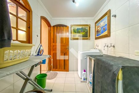 Casa à venda com 290m², 3 quartos e 3 vagasÁrea de Serviço