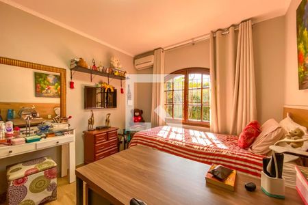 Casa à venda com 290m², 3 quartos e 3 vagasQuarto 1