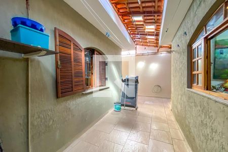 Casa à venda com 290m², 3 quartos e 3 vagasÁrea de Serviço