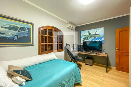 Casa à venda com 290m², 3 quartos e 3 vagasQuarto 2