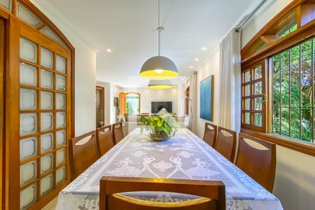 Casa à venda com 290m², 3 quartos e 3 vagasSala de Jantar