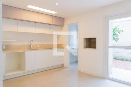 Casa de condomínio à venda com 155m², 3 quartos e 2 vagas Casa de condomínio à venda com 155m², 3 quartos e 2 vagasCozinha e Área de Serviço