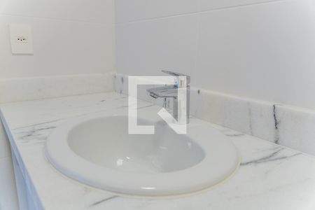 Casa de condomínio à venda com 155m², 3 quartos e 2 vagas Casa de condomínio à venda com 155m², 3 quartos e 2 vagasBanheiro Social